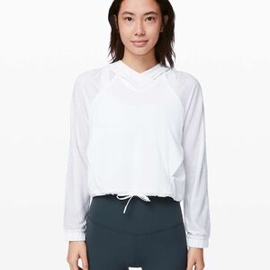 Lululemon Catch a Breeze pullover